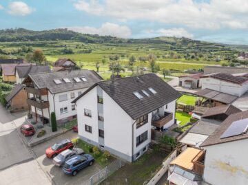 Dachgeschosswohnung mit Aussicht im idyllischen Königsschaffhausen, 79346 Endingen am Kaiserstuhl, Dachgeschosswohnung