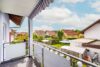 Sehr gepflegte 3-Zi Wohnung mit Balkon und 2 Parkplätzen. Ideal als Kapitalanlage oder Eigennutzung - Toller Balkon