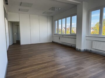 Attraktive Bürofläche im Gewerbegebiet Breisach – sofort bezugsfertig, 79206 Breisach am Rhein, Bürofläche