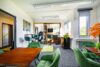 Gewerbeensemble mit vielen Büros, Halle & großer Außenfläche. Modern & flexibel nutzbar. - Sozialraum mit Küche