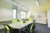Gewerbeensemble mit vielen Büros, Halle & großer Außenfläche. Modern & flexibel nutzbar. - Besprechungsraum