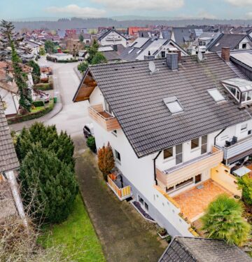 Attraktives Reihenendhaus als Generationenhaus – mit schönem Garten und umfangreichen Modernisierungen, 79276 Reute, Reihenendhaus