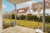 Bezugsfreie 2-Zimmer-Erdgeschosswohnung im Wohnpark Kirchzarten - Terrasse - Blick in den Garten