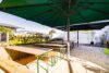 Gewerbeensemble mit vielen Büros, Halle & großer Außenfläche. Modern & flexibel nutzbar. - Freisitz