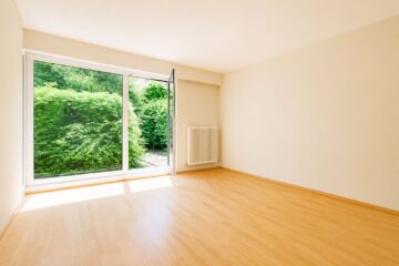 Ruhige, leer stehende 1-Zi Wohnung mit Terrasse und Stellplatz, 79312 Emmendingen, Souterrainwohnung