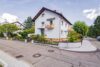 Gepflegtes Zweifamilienhaus mit Ausbaupotenzial im Dachgeschoss Top-Kapitalanlage in Gutach - Außenbild