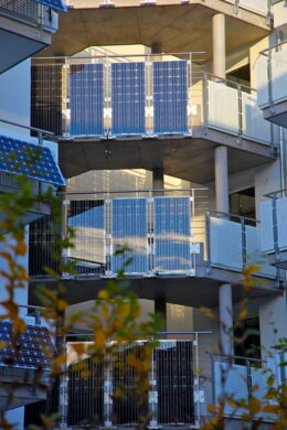 Kompaktes Wohnglück – 1-Zimmer-Wohnung mit Balkon, 79111 Freiburg im Breisgau, Etagenwohnung